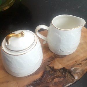Strawberry Street Sugar Bowl & Creamer Set
